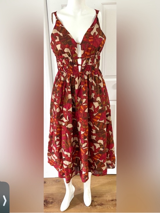 Caroline Constas Dresses & Skirts - NWT.Caroline Constas Red Multi-Print
Sleeveless Midi beautiful vacation Dress .